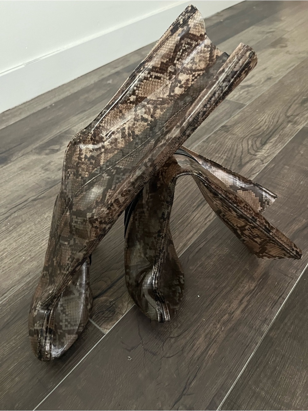 Snake-Print Pointed Toe Stiletto Boots - Brown